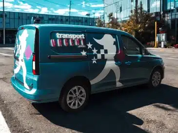 Camionnette après mise en place d'un covering