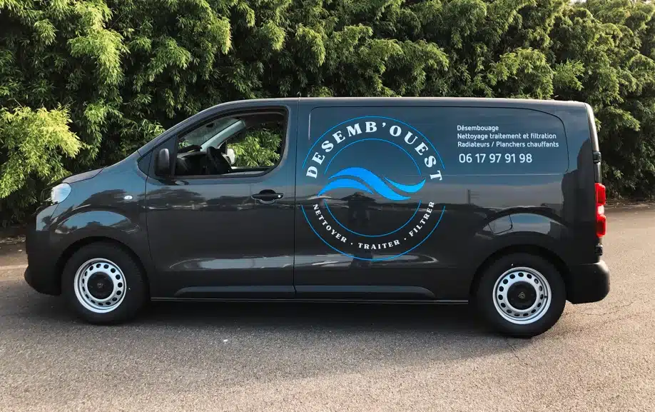 Pub sur camionnette