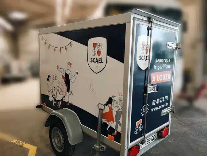 Remorque habillé par Graphitruck dans ses ateliers