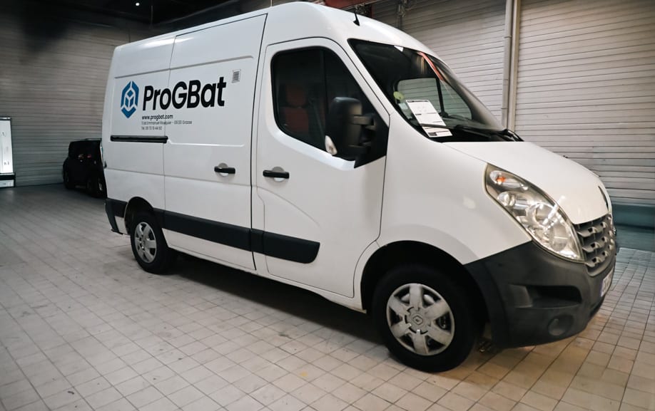 Adhésif imprimé en encres latex écologiques pour le véhicule ProGBat