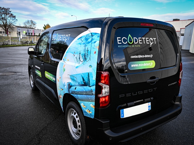 Exemple de marquage de véhicule utilitaire par Graphitruck