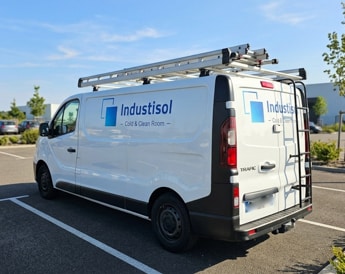 Covering partiel d'un renault trafic pour une entreprise