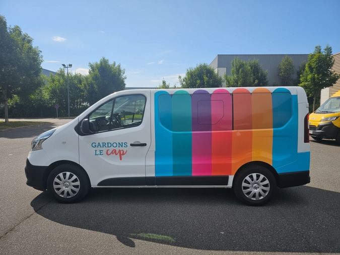 Covering Renault Trafic professionnel signé Graphitruck