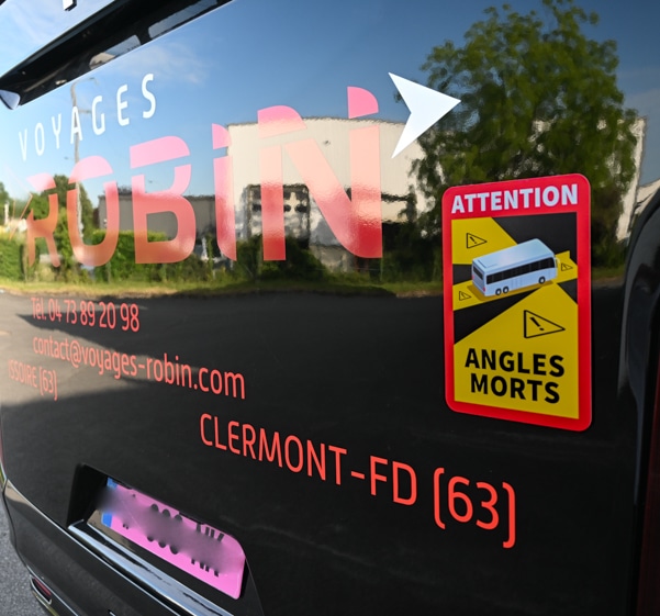 autocollant angles morts pour les camions