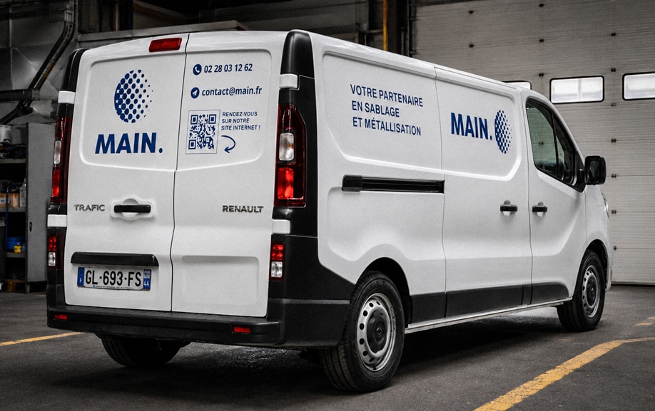 Covering sur Renault Trafic pour Main